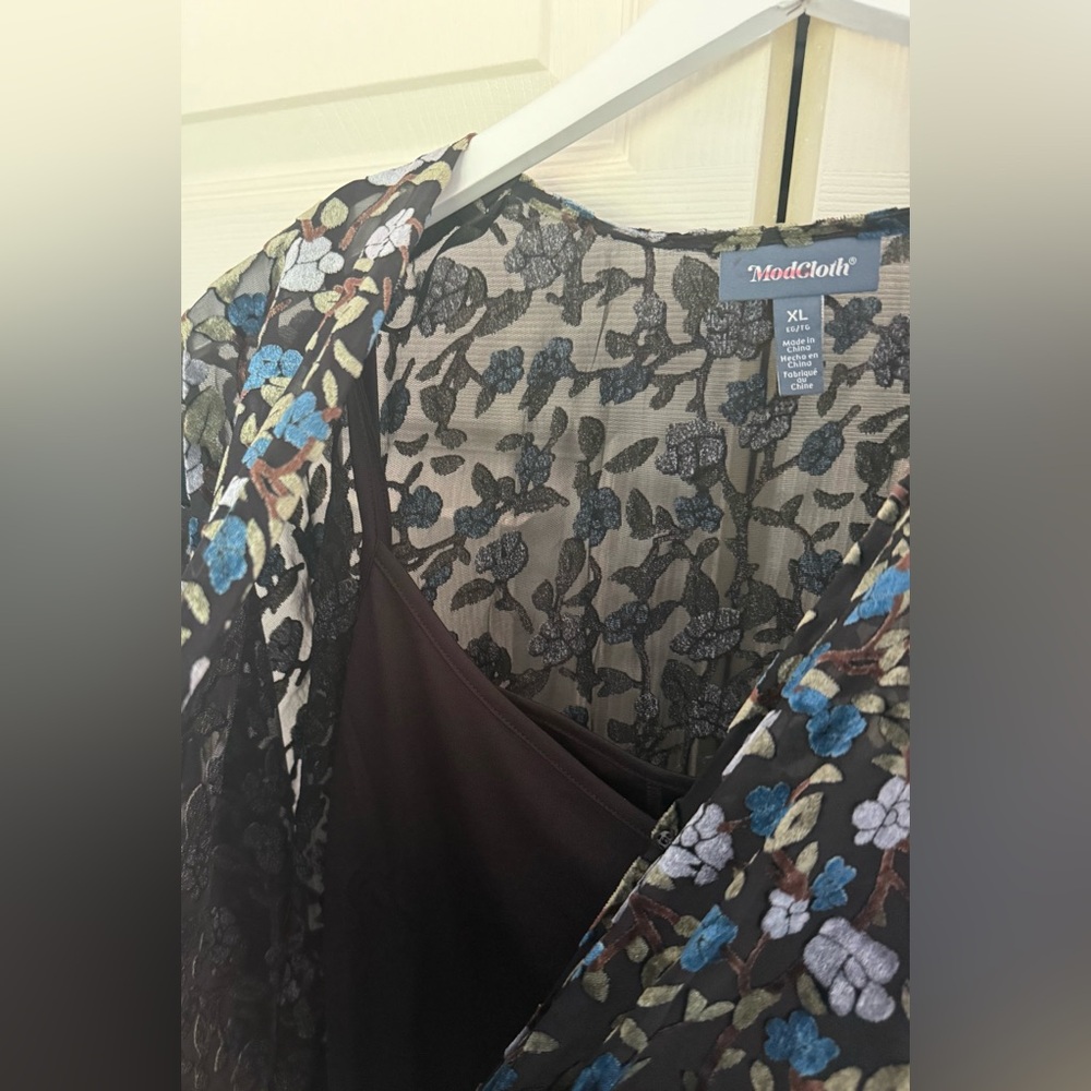 ModCloth Black Floral Velvet Burnout Kimono-Style Dress XL - Picture 8 of 9